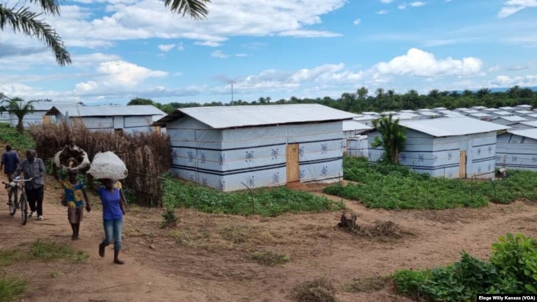 Amazu yubakiwe abagize ingaruka z'imyuzure mu ntara ya Rumonge 