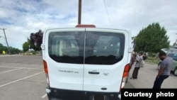 Citizen activists complain that drivers of vans such as this one are luring Native Americans into fraudulent group homes in Phoenix, Arizona.