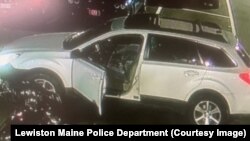 Lewiston Maine ရဲဌာနကထုတ်ပြန်ထားတဲ့ Robert Card မောင်းနှင်လာသည့်ကား