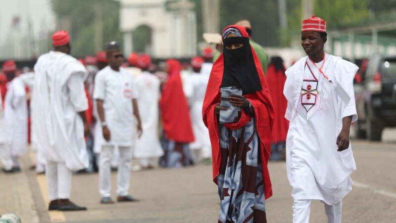 Dans le nord du Nigeria, un mariage collectif offert à 1.800 couples