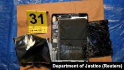 Фотодоказательства, собранные Министерством юстиции в ходе расследования в отношении служащего ВВС Нацгвардии США Джека Тейшейры 