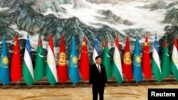 中国领导人习近平在陕西西安出席中国-中亚峰会。（2023年5月19日）
