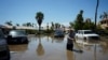 Badai di California Tinggalkan Lumpur, Banjir dan Pohon Tumbang