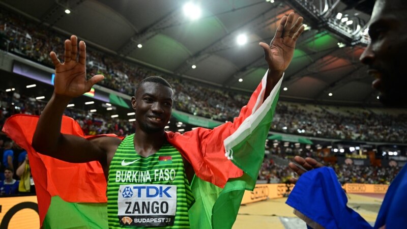 Mondiaux d'athlétisme: le Burkinabè Hugues-Fabrice Zango sacré au triple saut