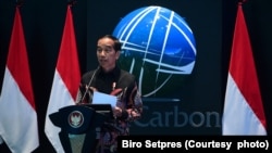 Presiden Joko Widodo membuka perdagangan Bursa Karbon Indonesia atau (IDXCarbon) sebagai salah satu strategi untuk mencapai target pengurangan emisi, Jakarta, Selasa, 26 September 2023. (Foto: Biro Pers, Media, dan Informasi Sekretariat Presiden)