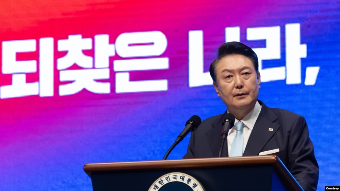 15일 윤석열 한국 대통령이 서울 세종문화회관에서 열린 제79회 광복절 기념식에서 연설하고 있다. 사진 = 한국 대통령실 제공.