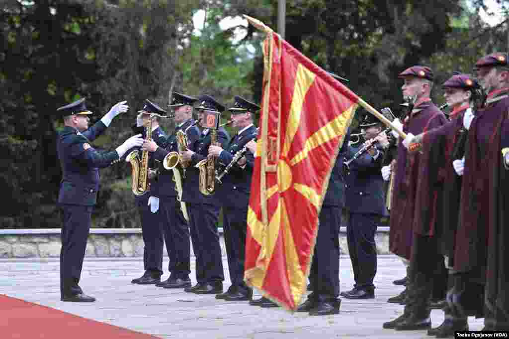  Инаугурација и примопредавање на претседателската функција за новоизбраната претседателка Гордана Сиљановска-Давкова &nbsp; 