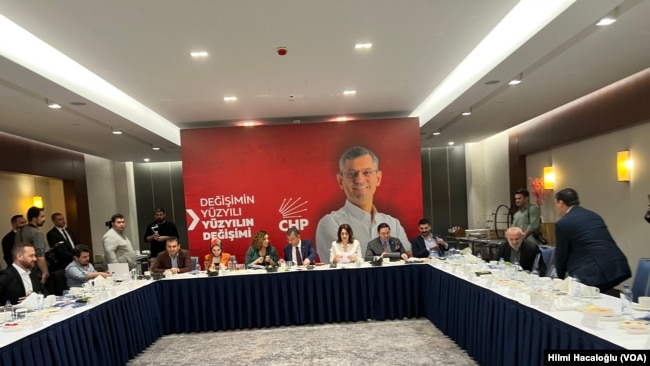 CHP Genel Başkan adayı bugün de İstanbul’da gazetecilerle biraraya geldi.