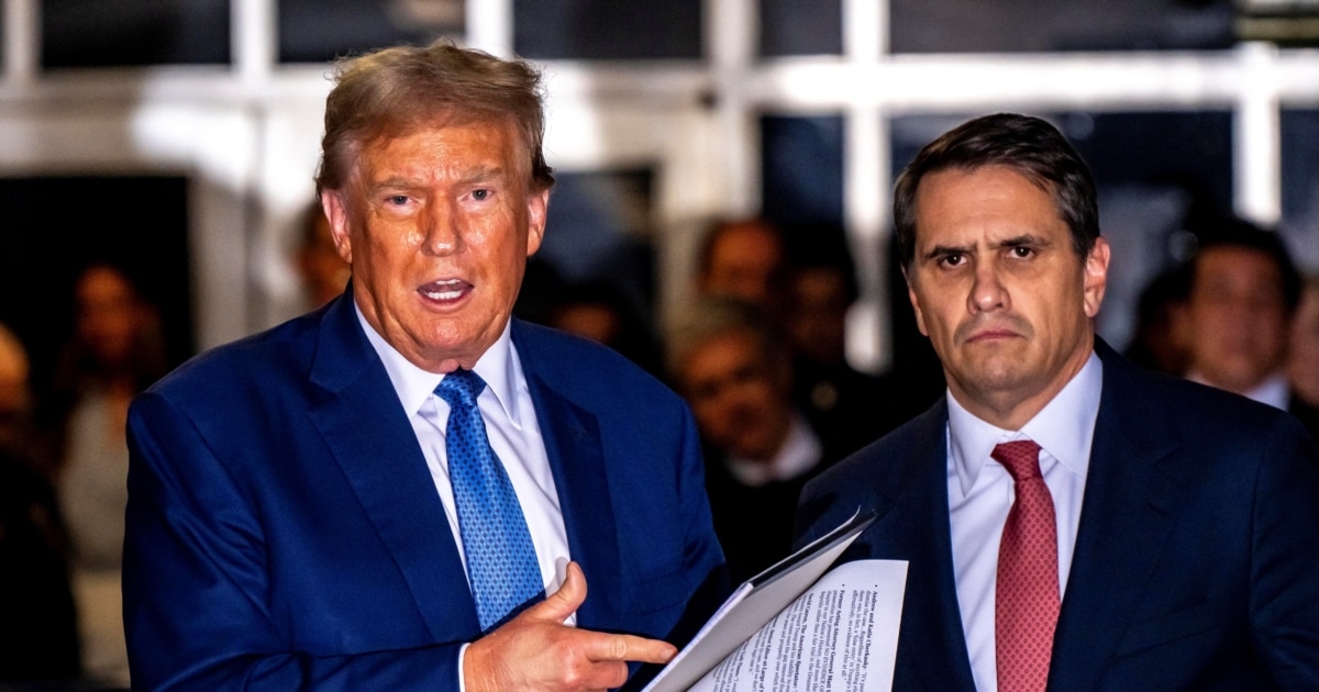 Luật sư của ông Trump đã hoàn thành tất cả phần biện hộ vụ xét xử tiền bịt miệng mà không đưa ông ra làm bằng chứng