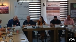 Konferencija “Izvan granica: promovisanje razumevanja i svesti o bezviznom režimu za Kosovo” u Prištini (Foto: VOA)