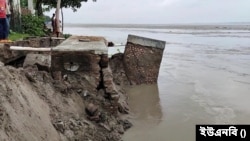 গাইবান্ধা জেলার ২১ পয়েন্টে নদীভাঙন