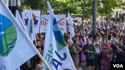 Protest građana ispred Ustavnog suda u Beogradu u organizaciji udruženja "Ne damo Jadar" (foto: FoNet)