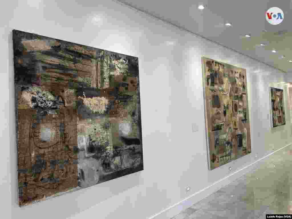 Obras de la actual exhibición, "Od Friends", de los artistas Jo Ann Rothschild, y Rigoberto Mena, en el Museo de Arte Contemporáneo de las Américas, en Miami, Florida. Foto: Luis Felipe Rojas.