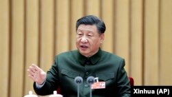 시진핑 중국 국가주석이 8일 베이징에서 열린 제14차 전국인민대표대회(전인대) 1차 회의 인민해방군·인민무장경찰대표단 전체 회의에서 발언하고 있다.