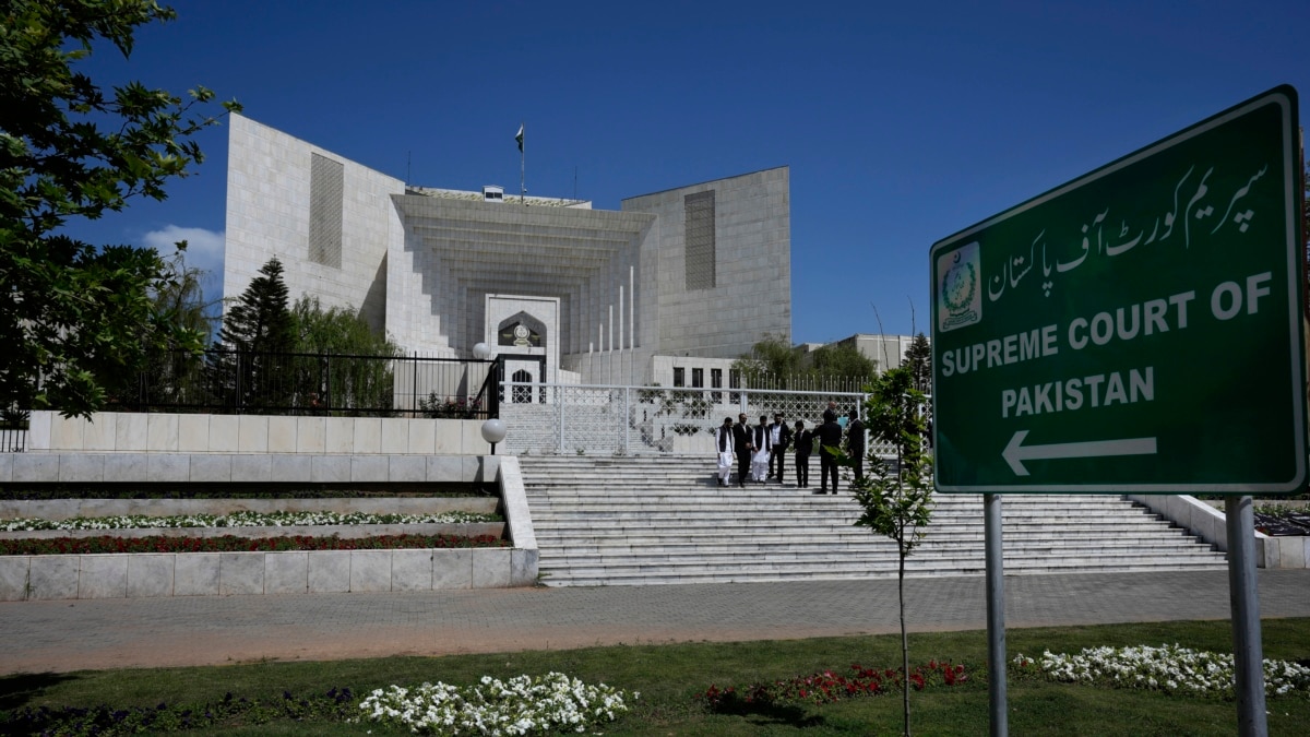 Pakistan probes threatening letters sent to 18 judges