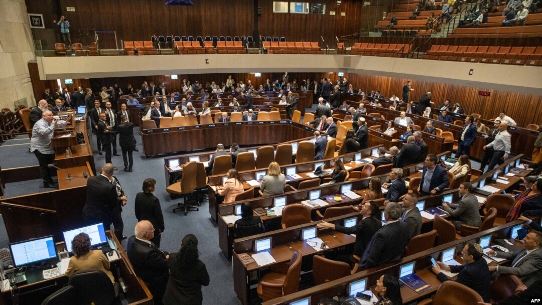 Suasana di Knesset (parlemen Israel), Yerusalem, 22 Februari 2023 (OREN BEN HAKOON / AFP)