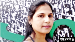 সুলতানা জেসমিন নওগাঁ সদর উপজেলার চণ্ডীপুর ইউনিয়ন ভূমি কার্যালয়ে অফিস সহকারী পদে চাকরি করতেন।