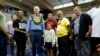 Biden, in Hawaii Visit, Pledges to Support Wildfire Recovery 