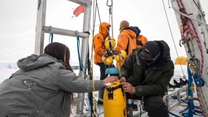 Study: Warm Water Is Melting Weak Spots in Huge Antarctica Glacier
