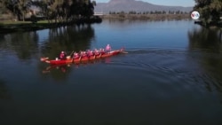 Remar por la vida: el testimonio de chilenas pacientes de cáncer de mama 