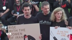 دەربڕینی هاوسۆزی بۆ خەڵکی ئێران لەسەر فەرشی سووری فێستیڤاڵی فیلمی ڤێنیس لە ئیتاڵیا