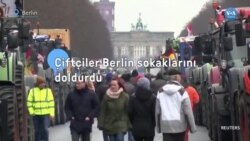 Çiftçiler Berlin sokaklarını doldurdu