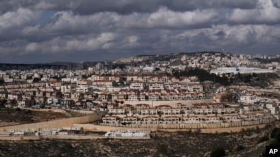 Video shows Israeli settler trying to take over Palestinian house, Occupied East Jerusalem News