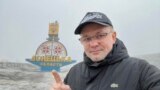 Президент «Маріупольського телебачення» Микола Осиченко з родиною виїхав із Маріуполя 15 березня 2022 р., напередодні авіаудару по драмтеатру
