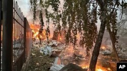 Во нападите загинале најмногу две лица, а десетина други биле повредени, соопштија украинските власти