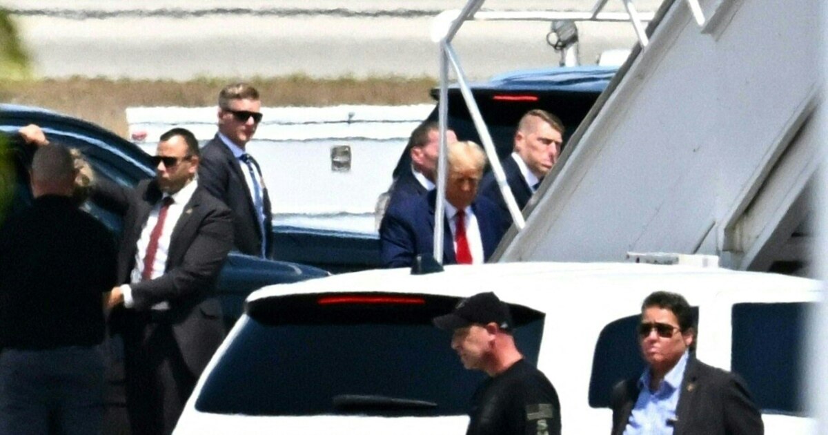 Trump Arrives in New York Ahead of Arraignment