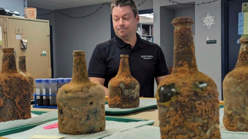 Researchers Find Bottles of Cherries at George Washington’s Home