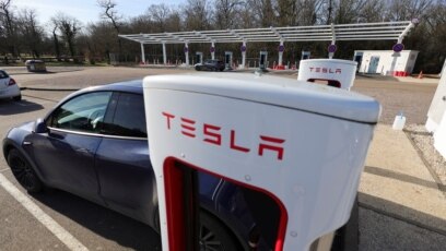 Quiz - Companies Seek to Profit from Old EV Batteries