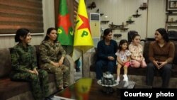 Azadkirina du jin û zarokek Êzidî ji aliyê Yekîneyên Parastina Jin (YPJ) ê ve, li bakur û rojhiulatê sûriyê