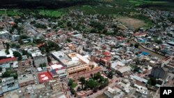 ARCHIVO - El centro de Valparaíso luego de una serie de enfrentamientos armados entre grupos criminales, en el estado de Zacatecas, México, el martes 13 de julio de 2021.