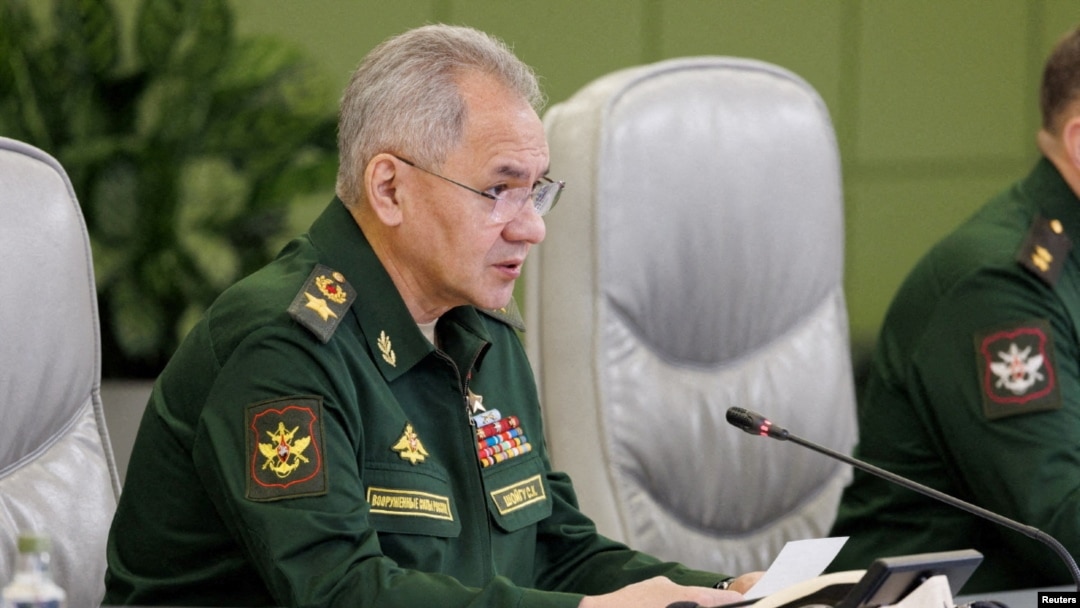 Bộ trưởng Quốc phòng Nga Sergei Shoigu chủ trì một cuộc họp với lãnh đạo các lực lượng vũ trang tại Moscow, Nga, ngày 2/4.