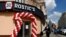 Рестораны KFC в России были переименованы в Rostic's после того, как американская компания Yum! Brands Inc продала сеть российскому оператору. Москва, 23 апреля 2023 года
