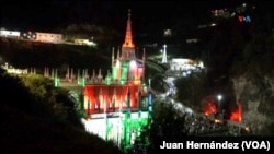 El Santuario de las Lajas, uno de los principales lugares de peregrinación en Semana Santa, declarado Bien de Interés Cultural de Carácter Nacional y elegida como una de las 7 maravillas de Colombia desde 2007.