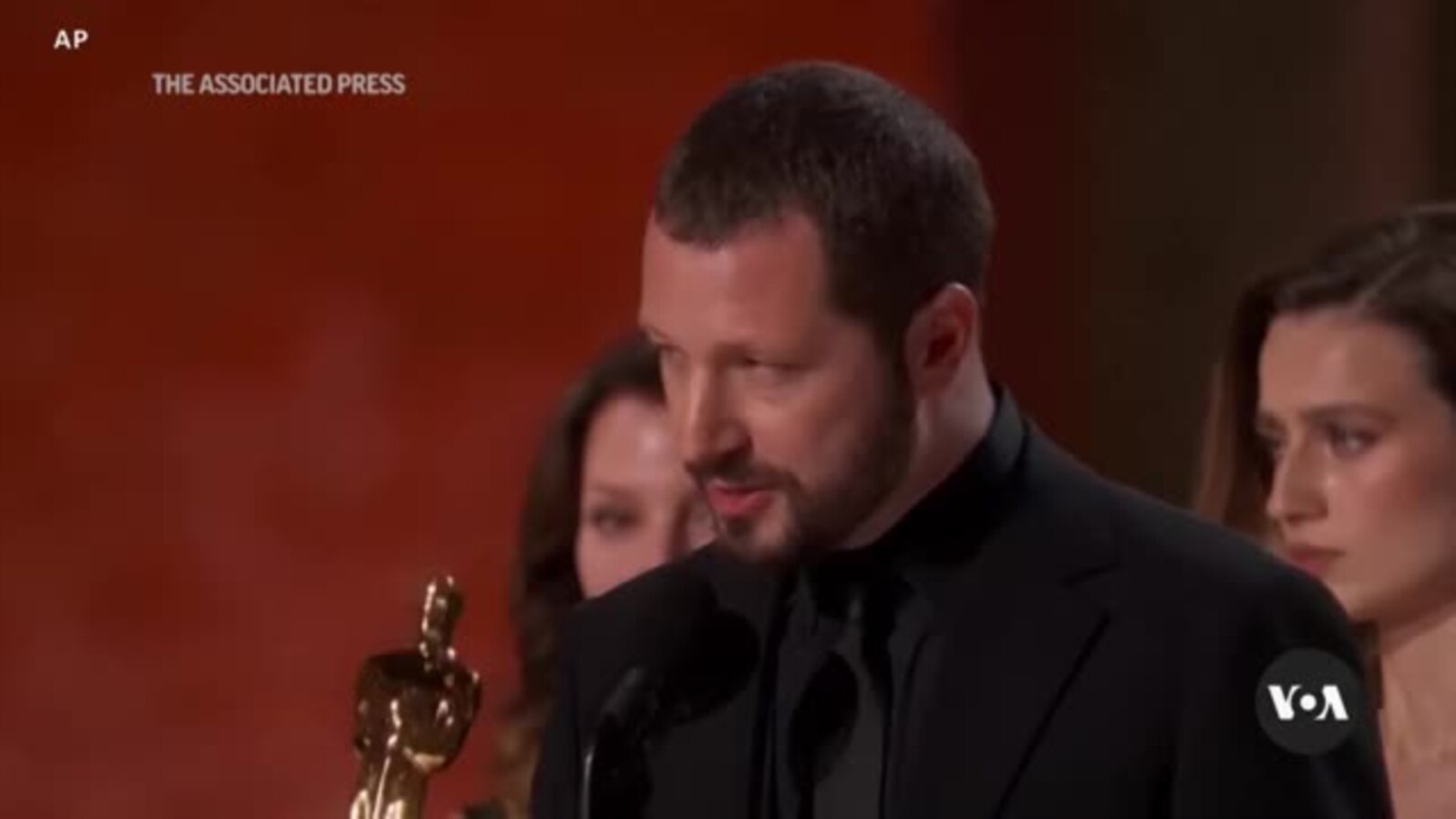 Ukraine Oscar Winner Mstyslav Chernov Talks to VOA About His Film 