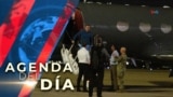 Algunos de los estadounidenses que fueron liberados por el gobierno del presidente venezolano Nicolás Maduro aterrizaron en una base militar estadounidense en San Antonio, Texas.
