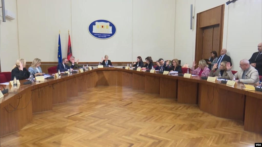 Shqipëri, finalizohet marrëveshja mes grupeve PS-PD