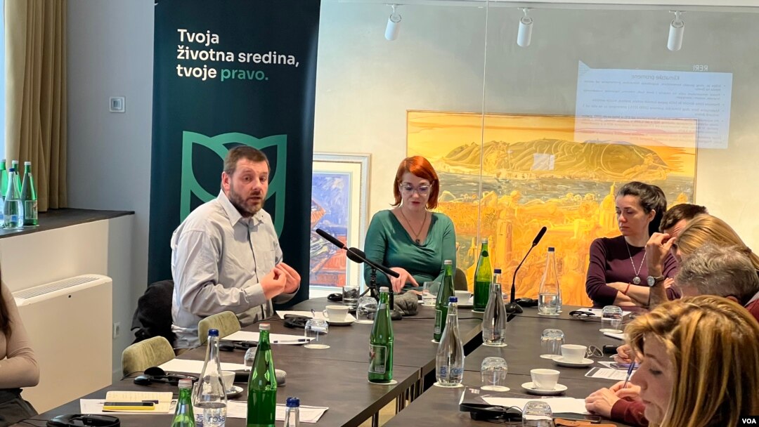 Tribina "Ljudska prava i životna sredina" koju je organizovao Regulatorni institut za obnovljivu energiju i životnu sredinu 