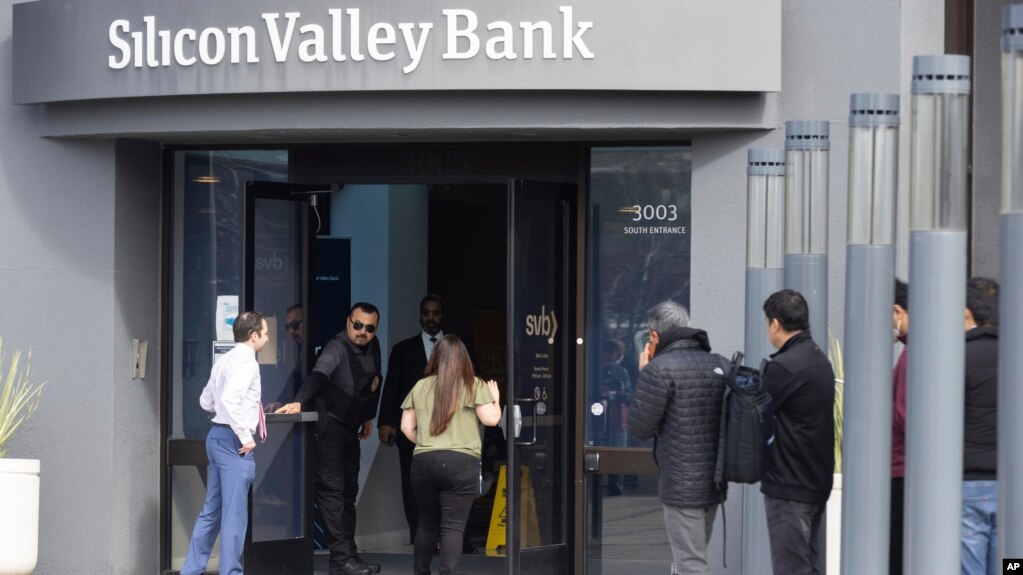 Cú sập Silicon Valley Bank là vụ sụp đổ ngân hàng lớn thứ hai trong lịch sử nước Mỹ