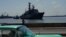 ARCHIVO: El buque escuela Perekop de la Armada rusa llega a la bahía de La Habana, Cuba, el 11 de julio de 2023. Expertos en Washington han dicho poco después que en Cuba se construye una base de espionaje cercana a la base naval estadounidense en Guantánamo.