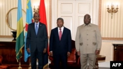 Rais wa Rwanda Paul Kagame, Rais Joao Lourenco wa Angola na Rais Felix Thisekedi wa DRC wakati wa mkutano wao mjini Luanda, Julai 6, 2022. Picha ya AFP