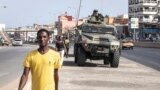 Bamwe mu banyagihugu bari ku mujrwa mukuru wa Senegale 