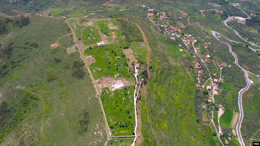 Qyteti antik i Bylisit; thesari arkologjik i Shqipërisë, i panjohur nga turistët