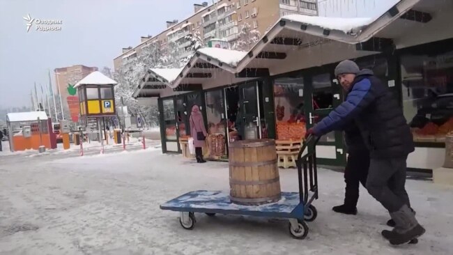 Ishchi migrantlar referendum ularning hayotini o’zgartirishiga ishonadimi?