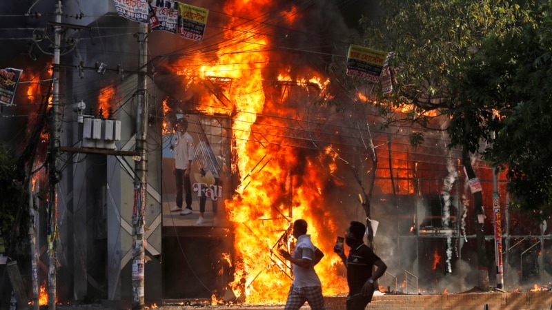 Nearly 100 killed in deadly Bangladesh clashes