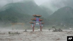 Rekordne padavine na severu Kine