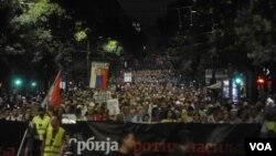 Šetnja beogradskim ulicama u okviru 18. protesta "Srbija protiv nasilja" (foto: FoNet)